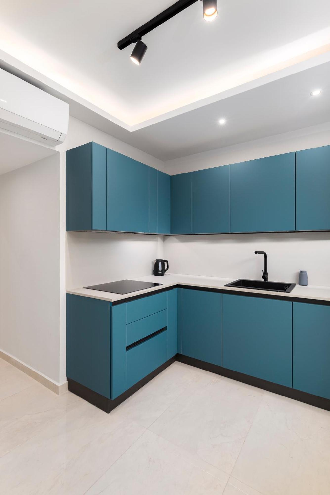 Chic, Modernized Maisonette - Close To Tigne Point, & Saint Julian's Apartment