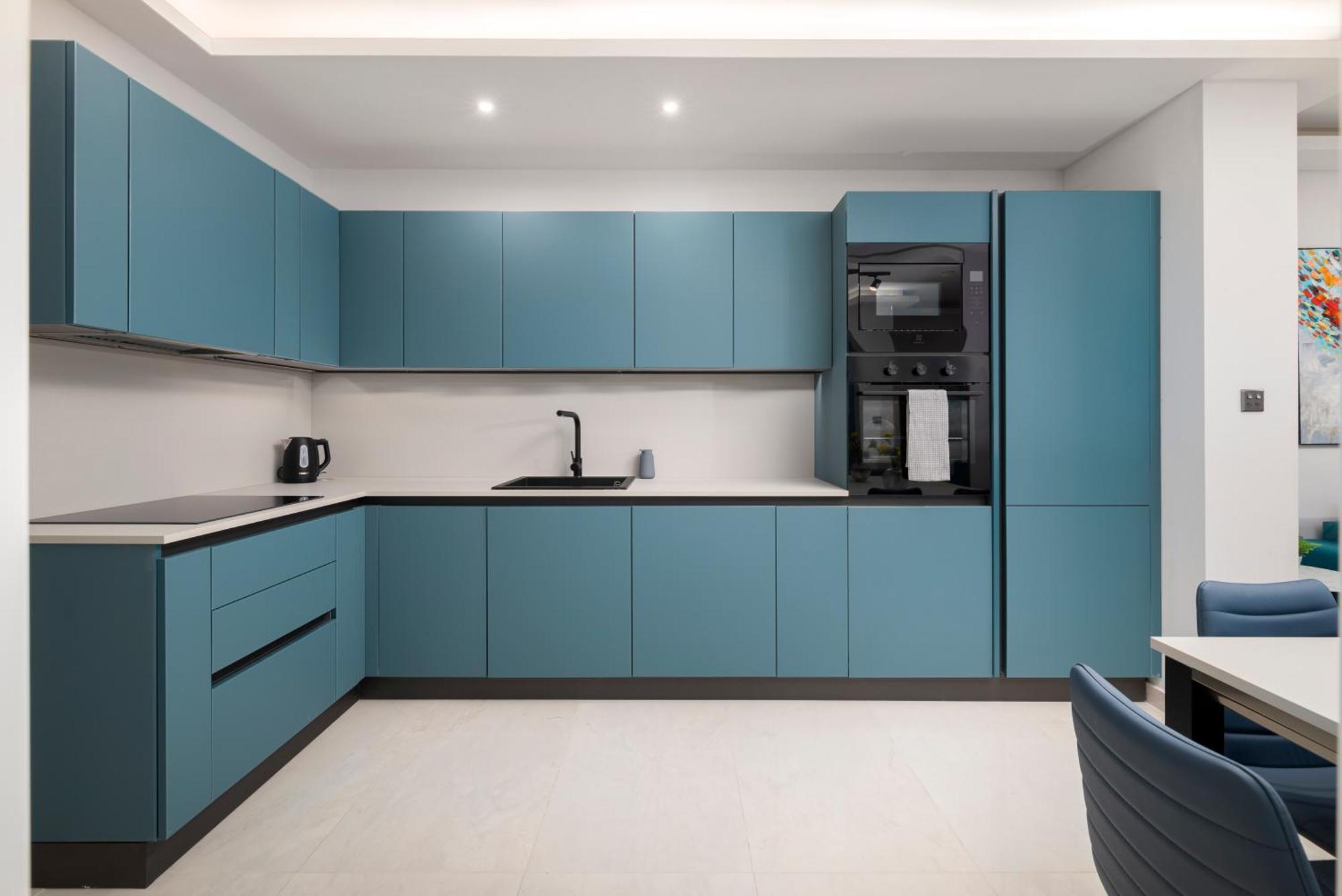 Chic, Modernized Maisonette - Close To Tigne Point, & Saint Julian's * Sliema