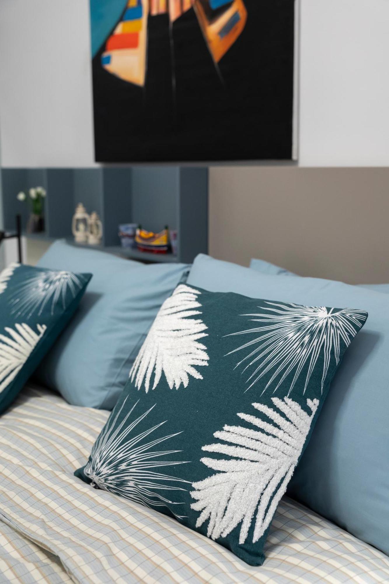 Apartment Chic, Modernized Maisonette - Close To Tigne Point, & Saint Julian's
