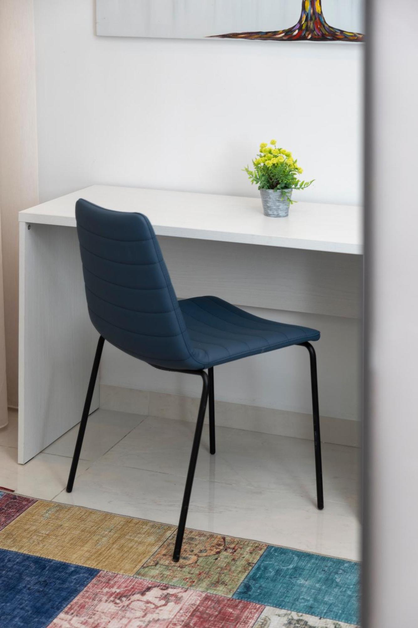 Appartement Chic, Modernized Maisonette - Close To Tigne Point, & Saint Julian's *